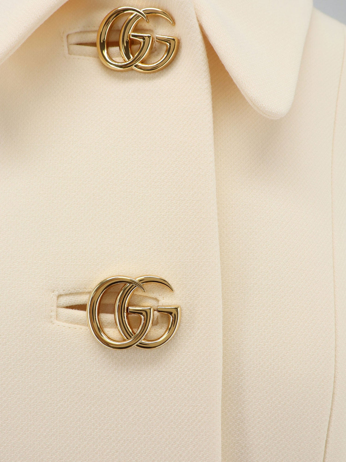 Gucci White wool crêpe coat - Whitemagnolia
