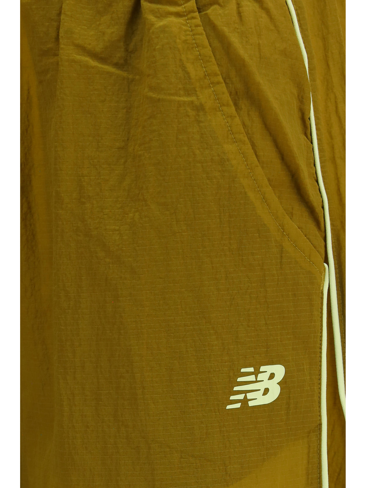 New Balance Sport Legacy Track Pants - Basil Oil