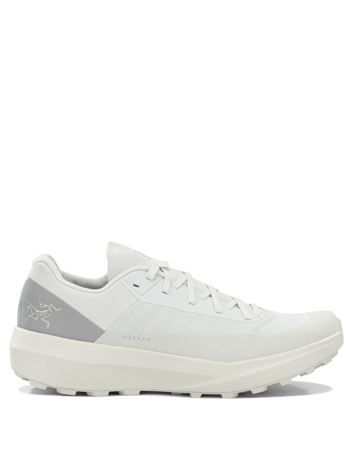 Arc'teryx "Norvan LD 4" low sneakers - Grey