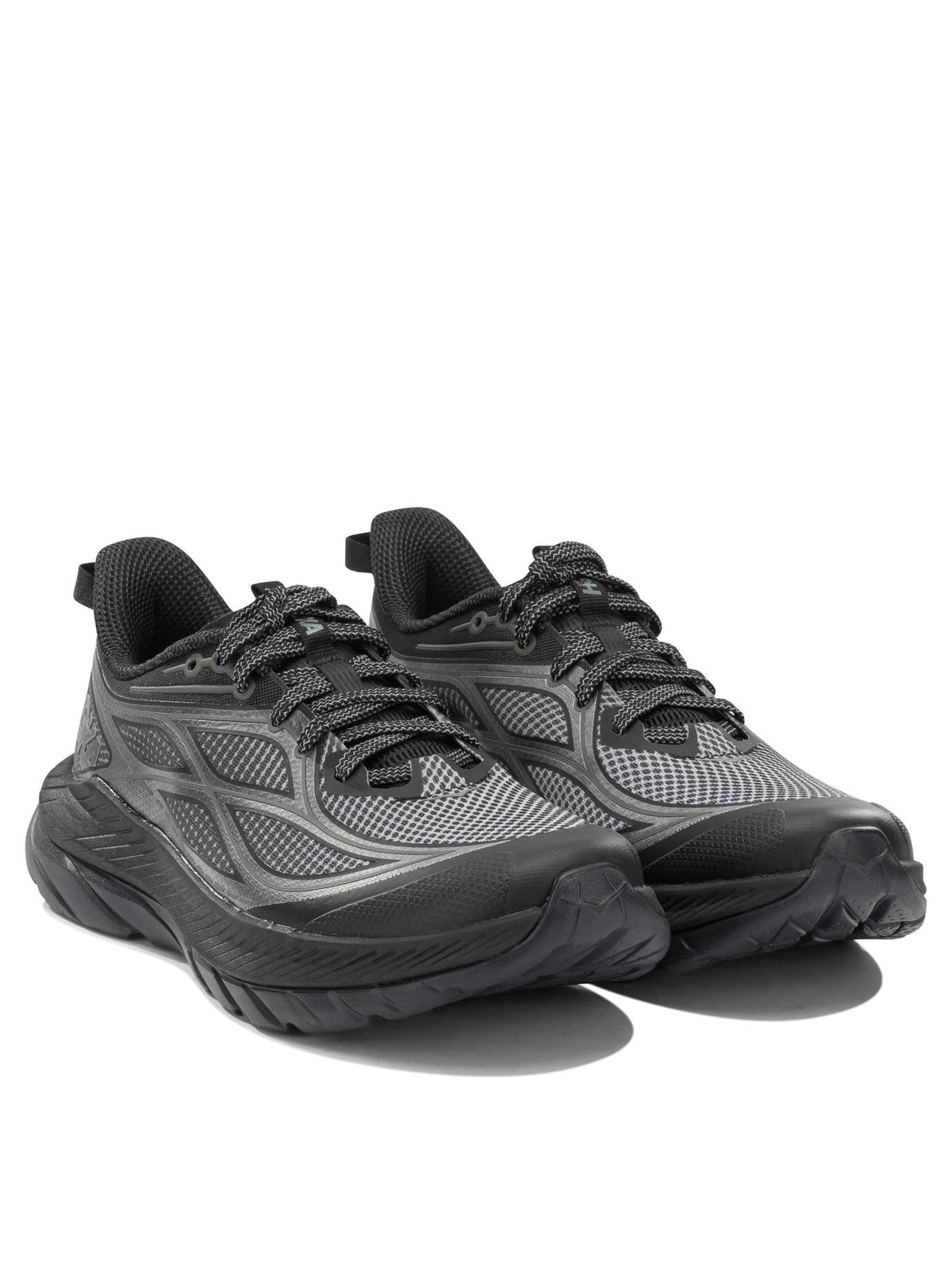 Hoka "Mach Remastered Aura" Low-Top Sneakers - Black