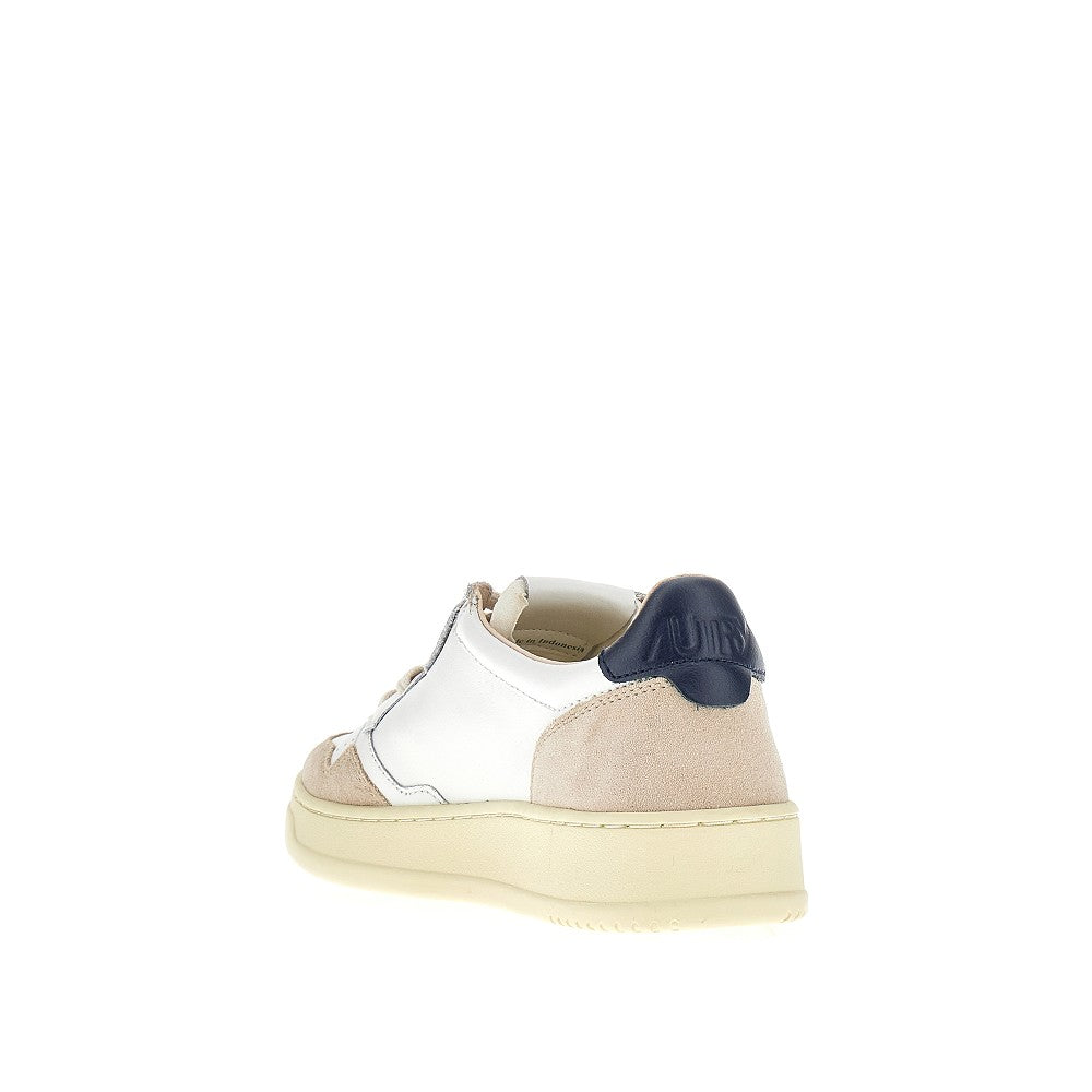 Autry Medalist Low leather sneakers