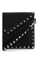 Valentino Garavani Rockstud Pouch in leather - Black