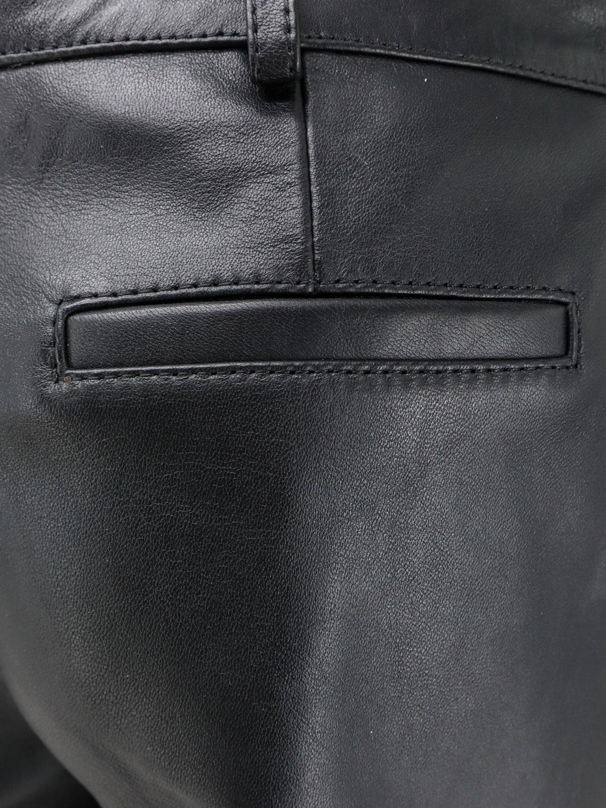 The Frankie Shop Lior Capri leather trousers - Black