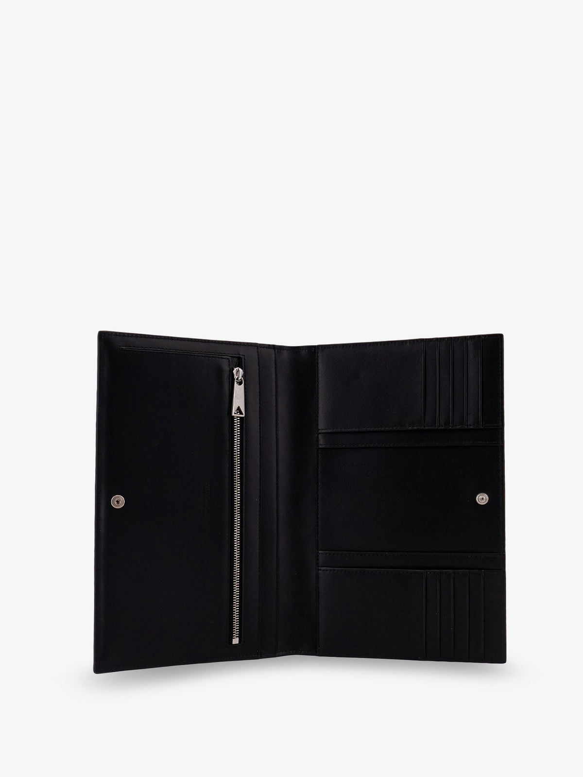 Bottega Veneta Leather clutch bag with Intrecciato motif - Black-Silver