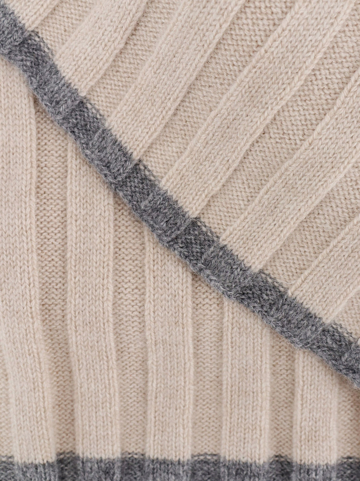 Brunello Cucinelli Cashmere scarf - Xbcnec