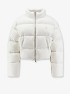 Gucci Crop Fit down jacket with crest - Offwhite