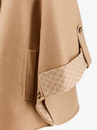 Max Mara Virgin wool and cashmere cape wih pockets on the front - Beige