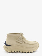 Moncler Trailgrip Wallabee GTX Moncler x Clarks Originals suede Boots - Beige