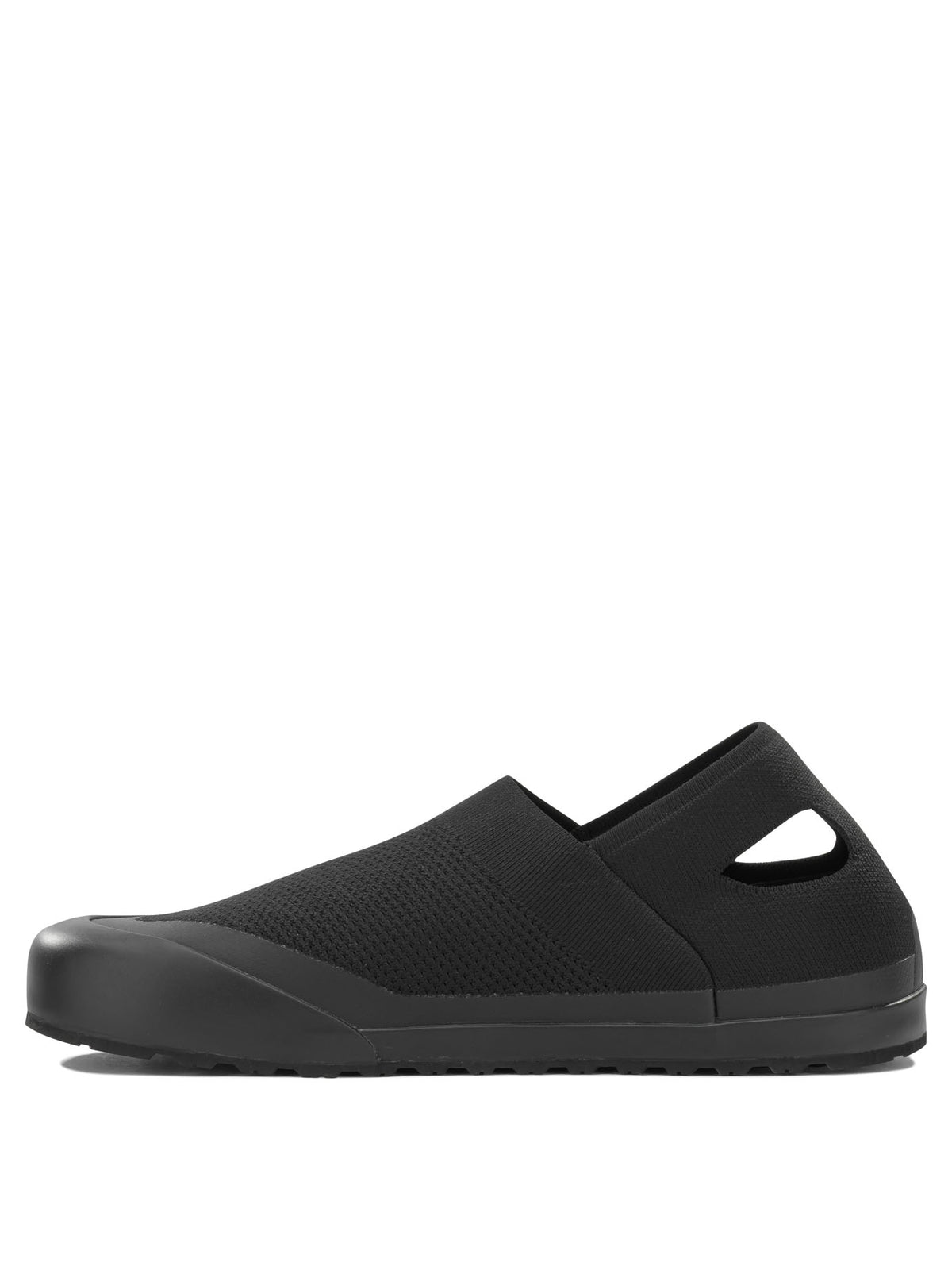 Arc'teryx "Kragg Aura" Low-top sneakers - Black