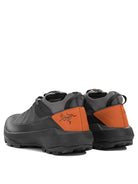 Arc'teryx "Vertex Alpine" Low-Top Sneakers - Grey