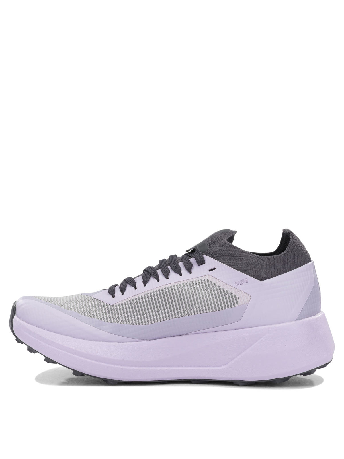 Arc'teryx "Sylan 2" Low-Top Sneakers - Purple