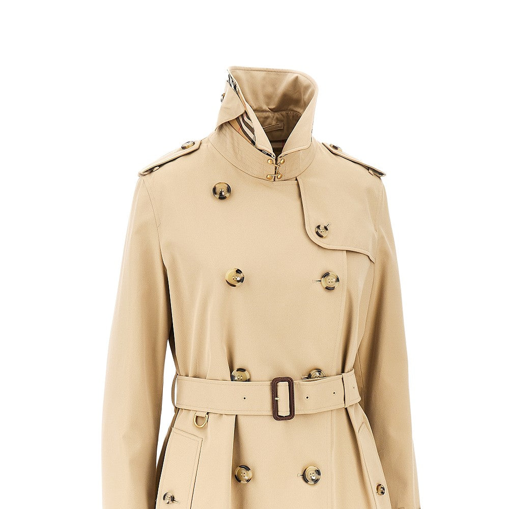 Burberry Medium Heritage Kensington trench coat