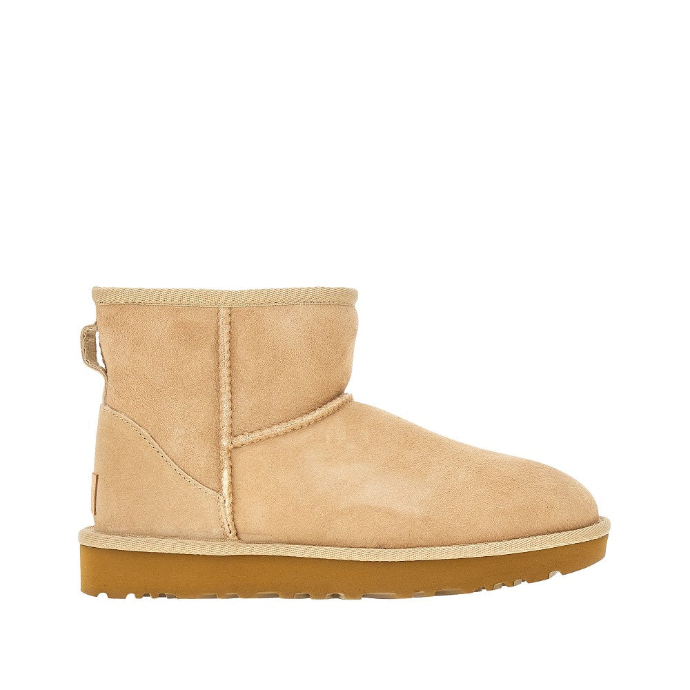 UGG Classic Mini boots
